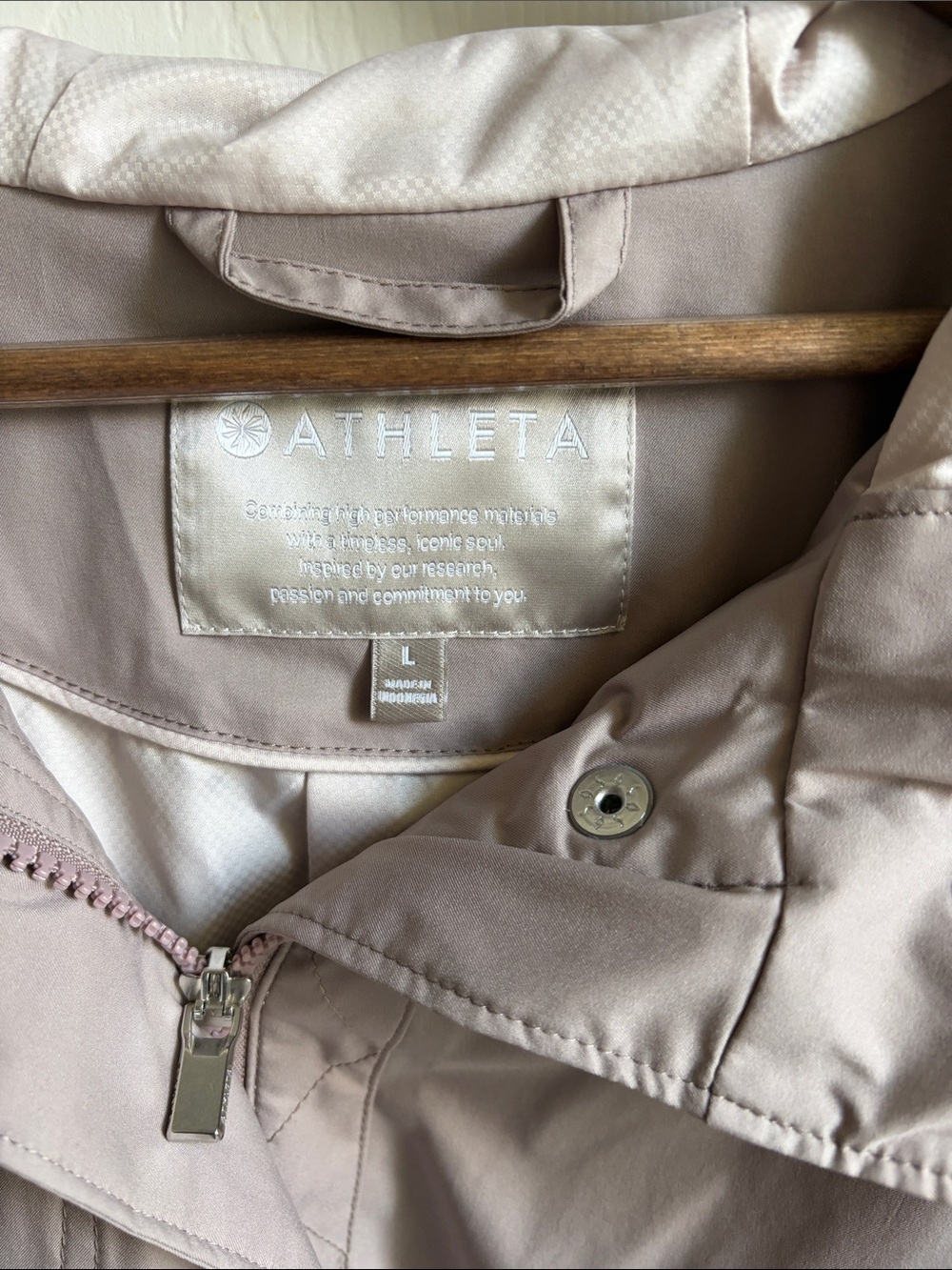 Athleta Dusty Taupe Hooded Rain Jacket - Picture 2 of 4